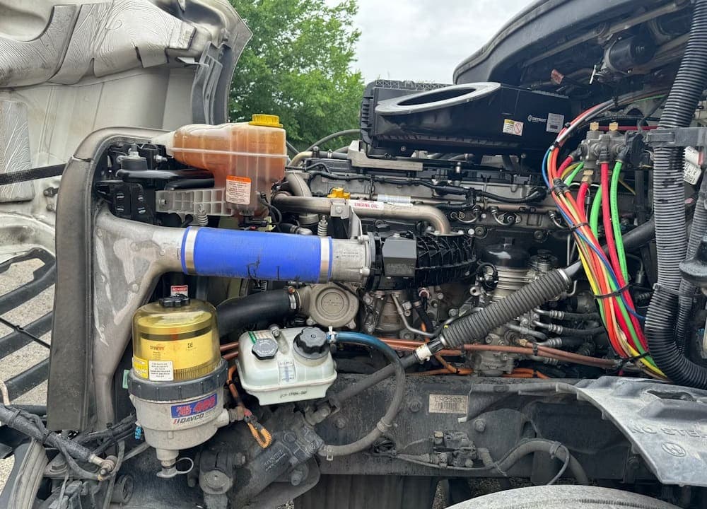 2020 Freightliner Cascadia TA Truck Tractor, view