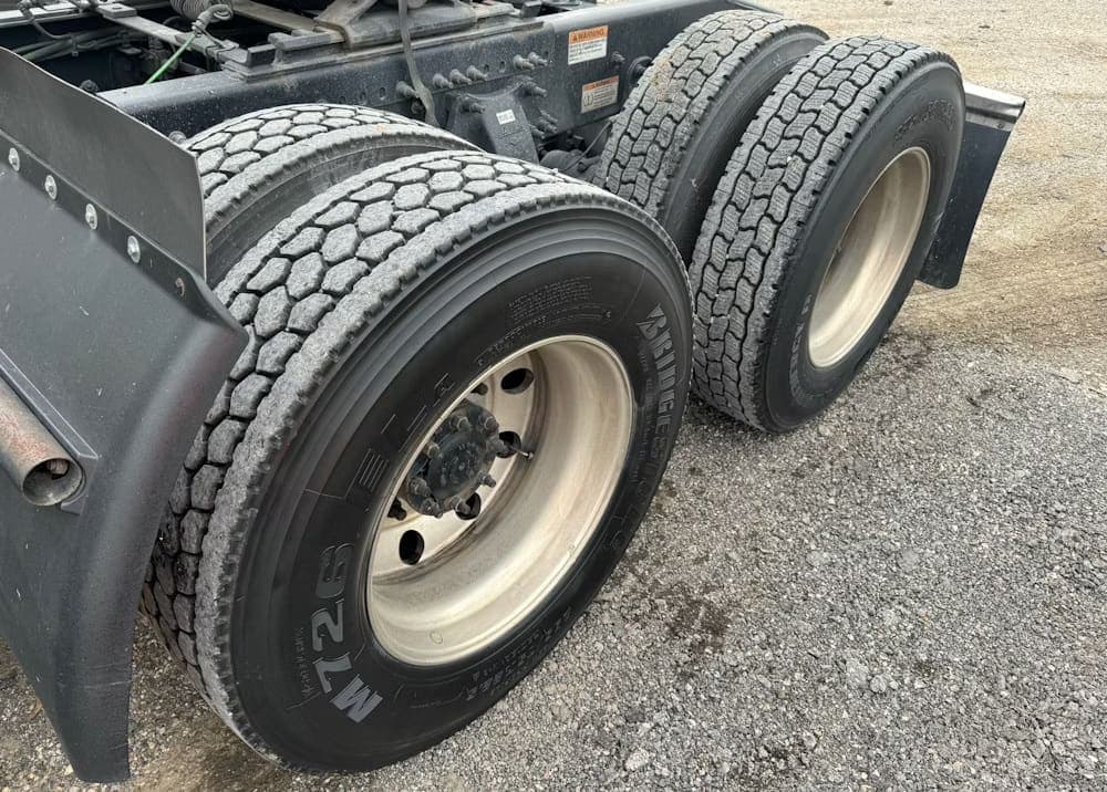 2020 Freightliner Cascadia TA Truck Tractor, view