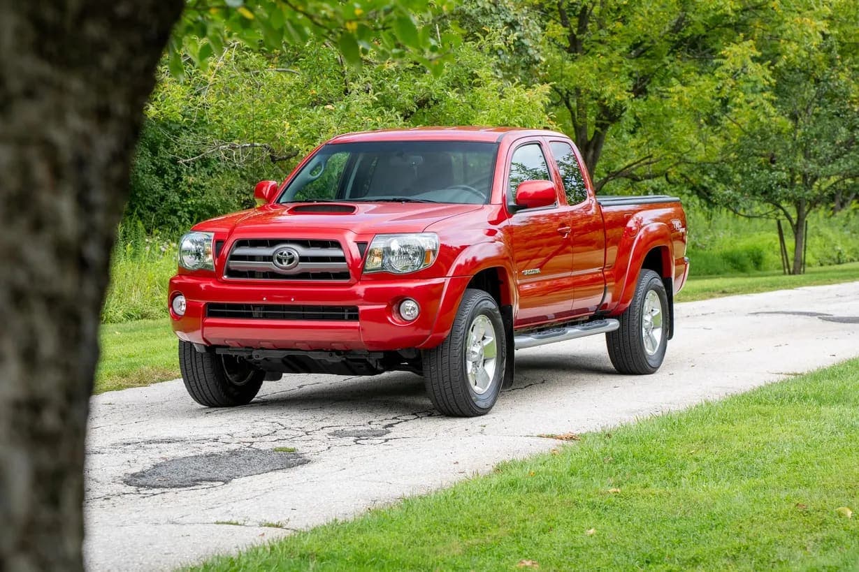 2010 Toyota Tacoma SR5 Access Cab V6 video preview