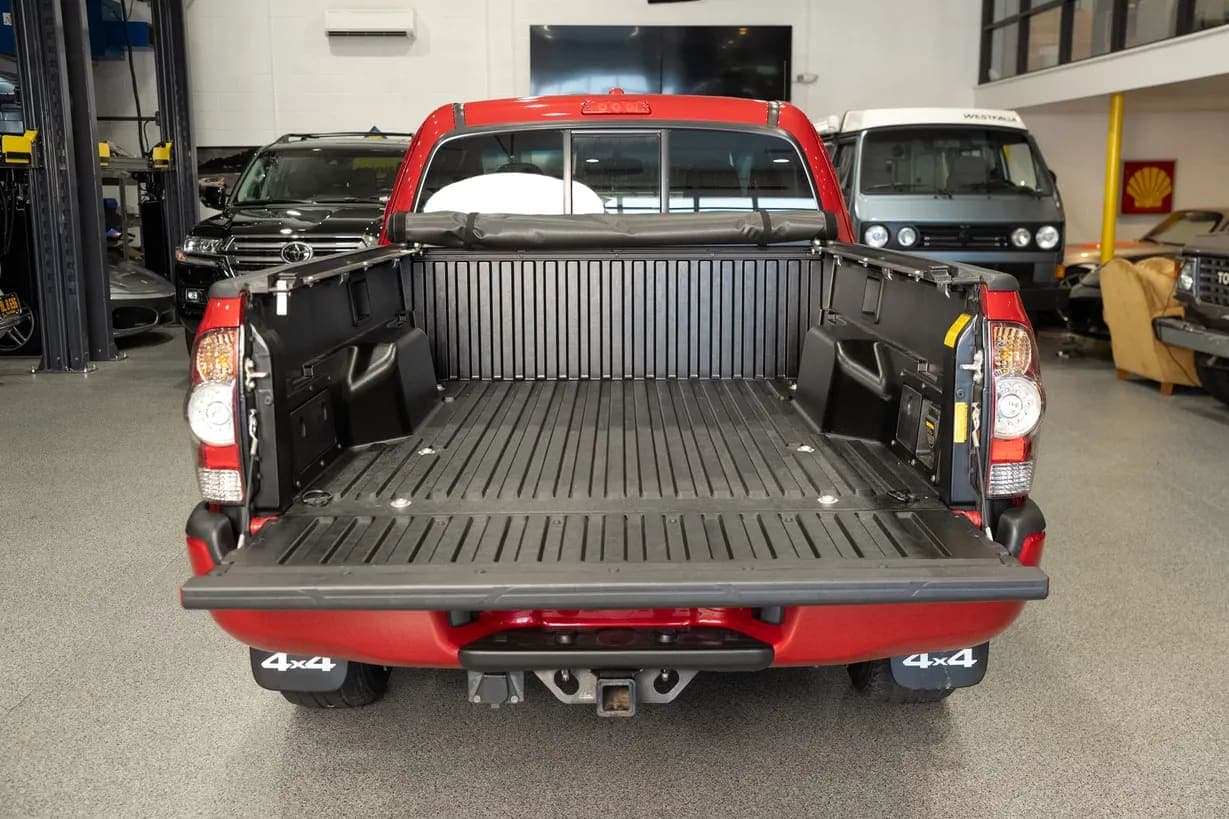 2010 Toyota Tacoma SR5 Access Cab V6, view