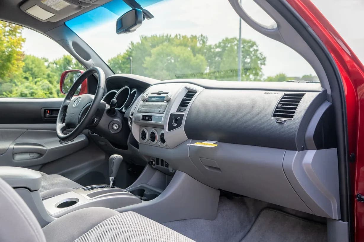 2010 Toyota Tacoma SR5 Access Cab V6, view