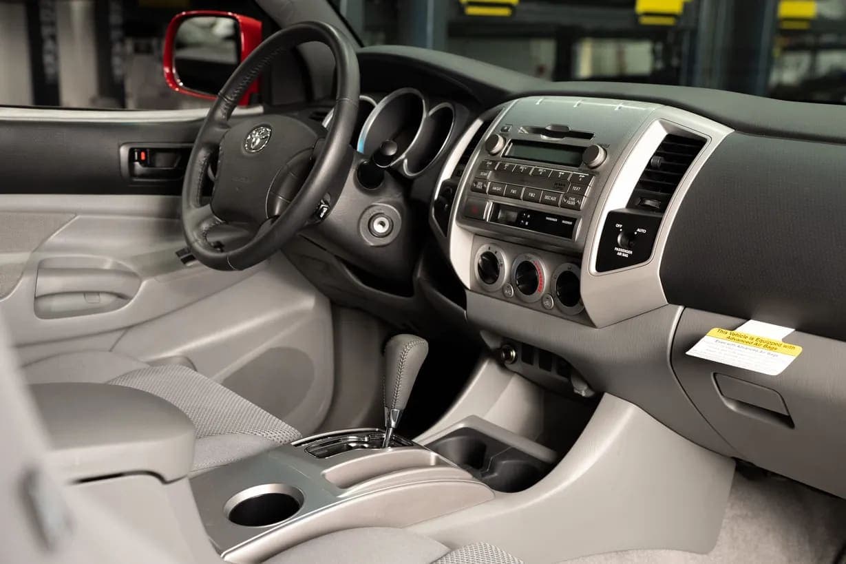 2010 Toyota Tacoma SR5 Access Cab V6, view