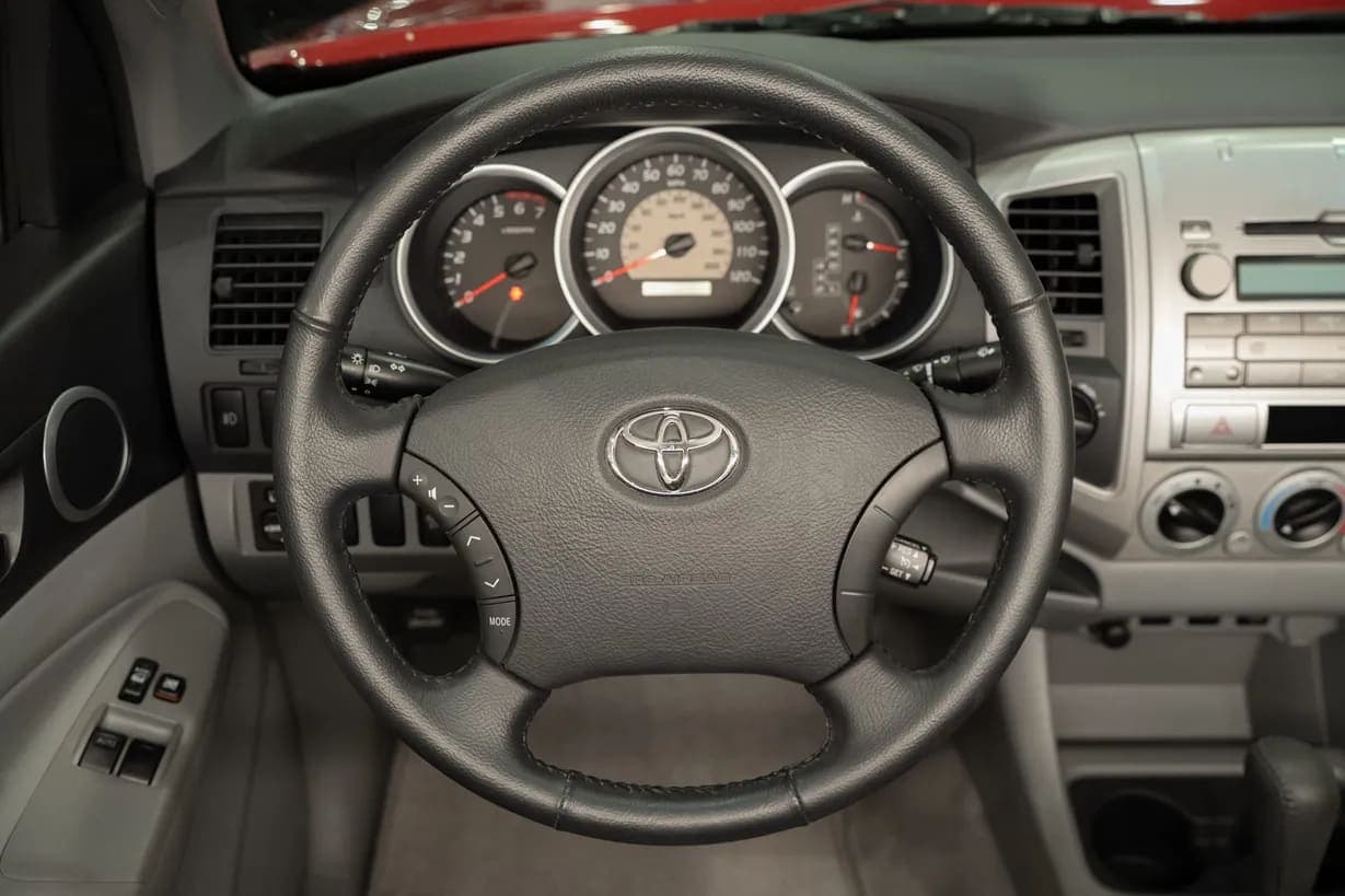 2010 Toyota Tacoma SR5 Access Cab V6, view
