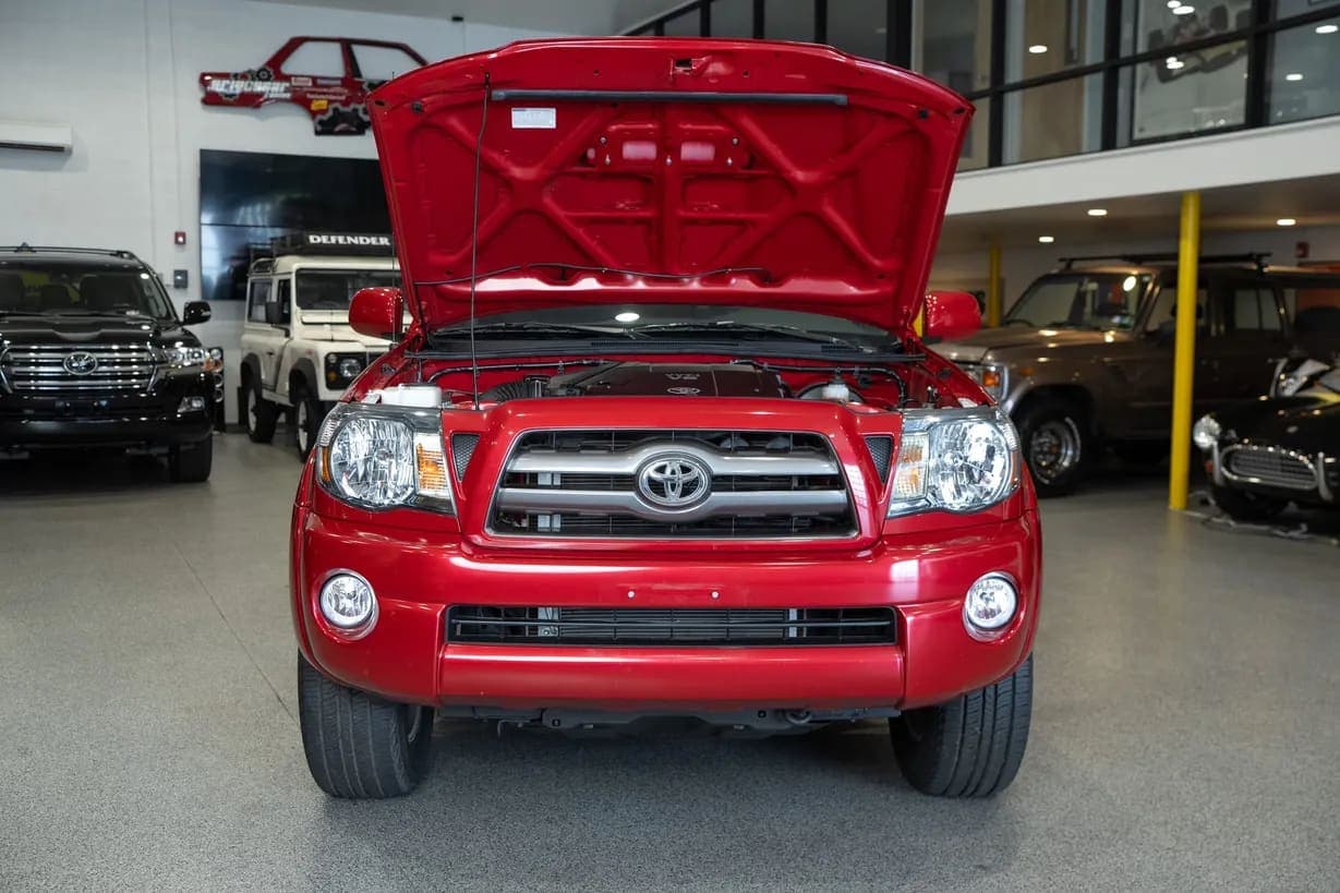 2010 Toyota Tacoma SR5 Access Cab V6, view