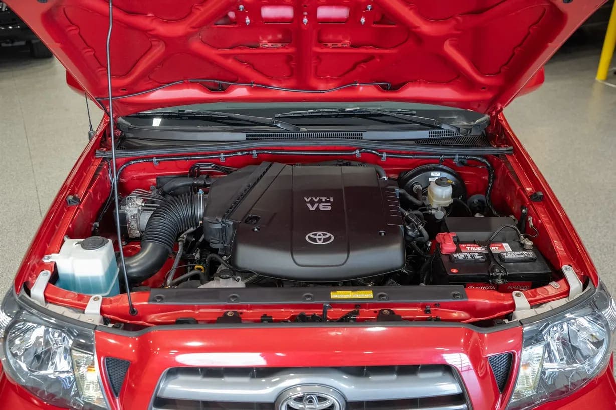 2010 Toyota Tacoma SR5 Access Cab V6, view