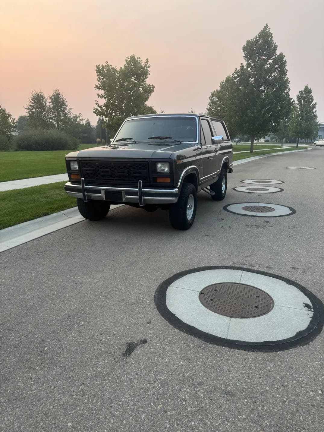 1986 Ford Bronco XLT video preview