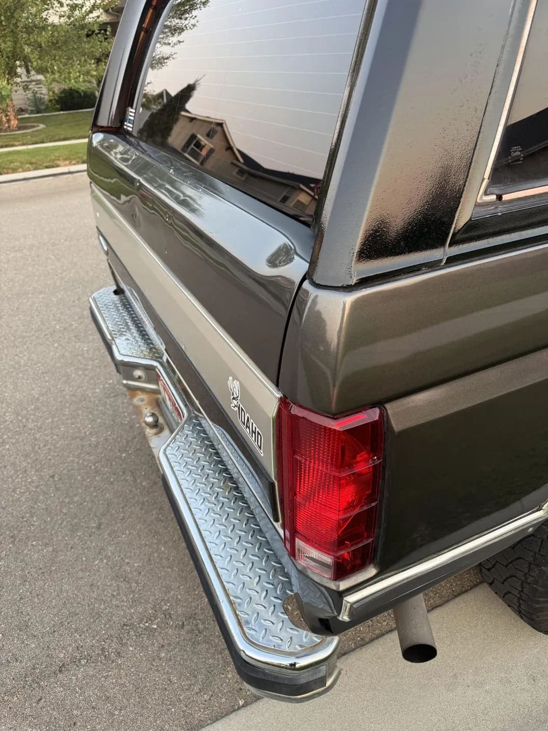 1986 Ford Bronco XLT, view