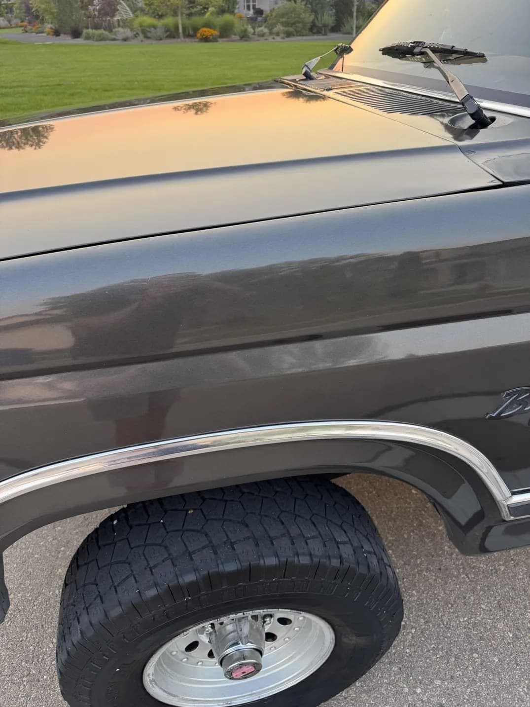1986 Ford Bronco XLT, view