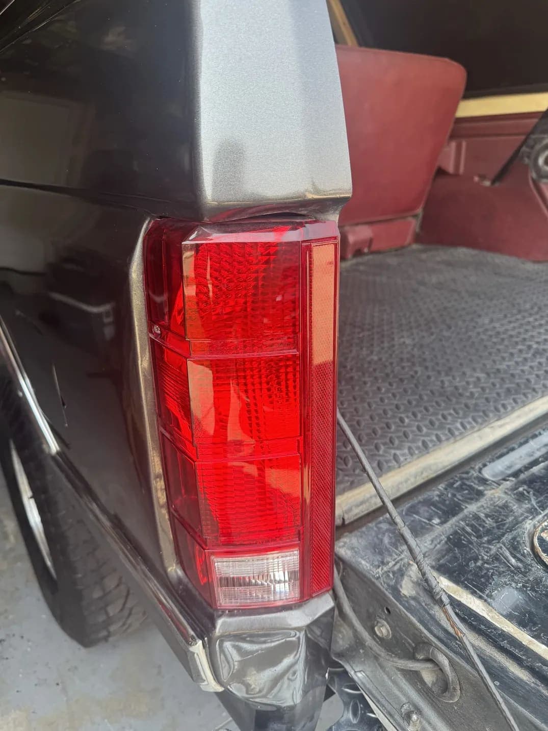 1986 Ford Bronco XLT, view