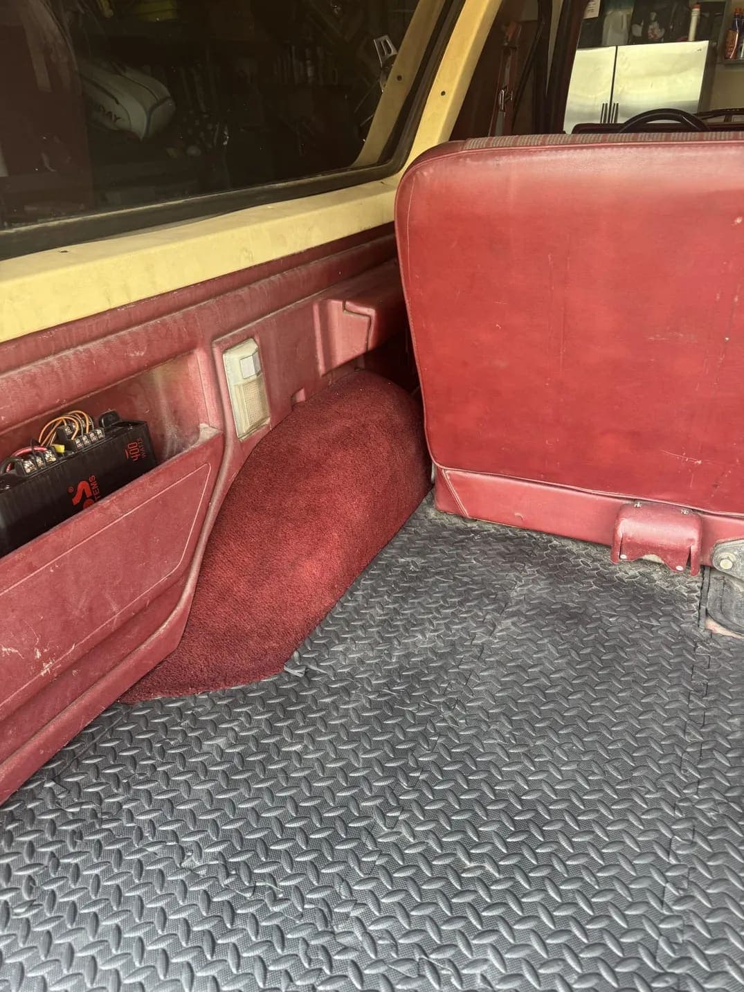 1986 Ford Bronco XLT, view