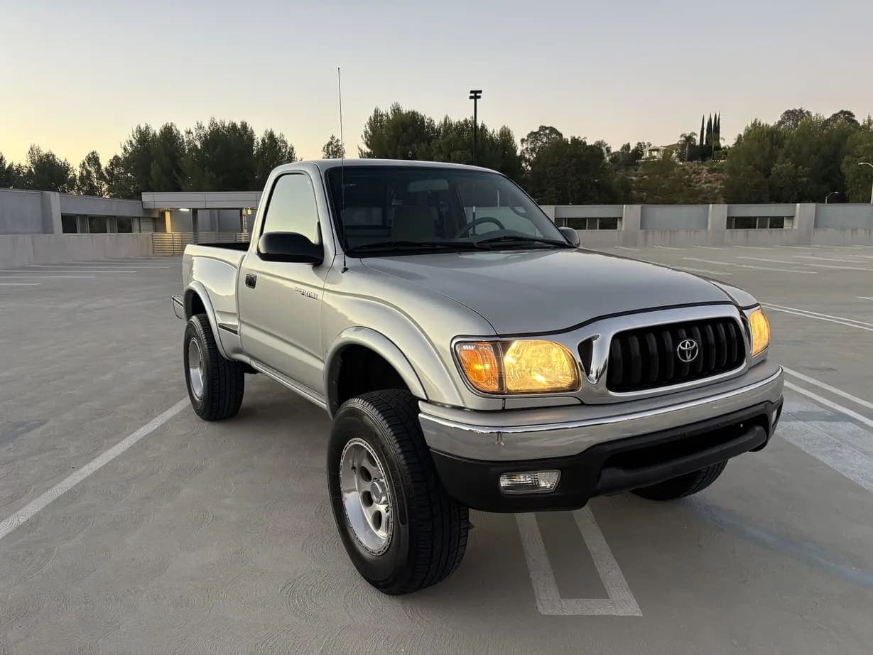 2003 Toyota Tacoma Stepside PreRunner SR5, view