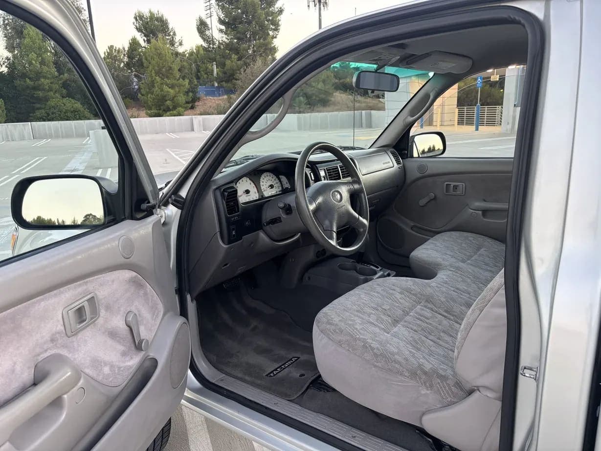 2003 Toyota Tacoma Stepside PreRunner SR5, view