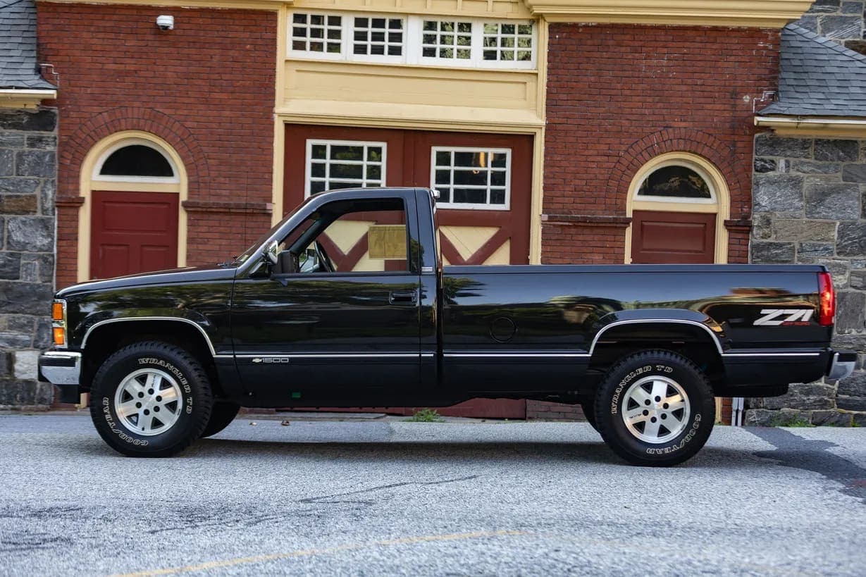 1989 Chevrolet K1500 Silverado Z71, view