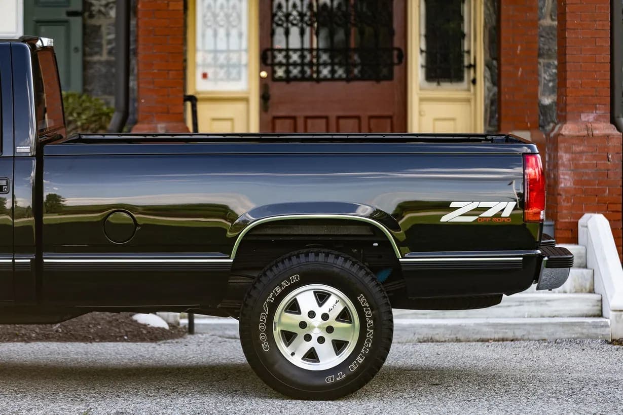 1989 Chevrolet K1500 Silverado Z71, view