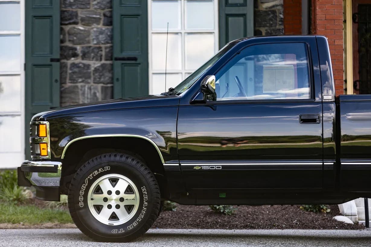 1989 Chevrolet K1500 Silverado Z71, view