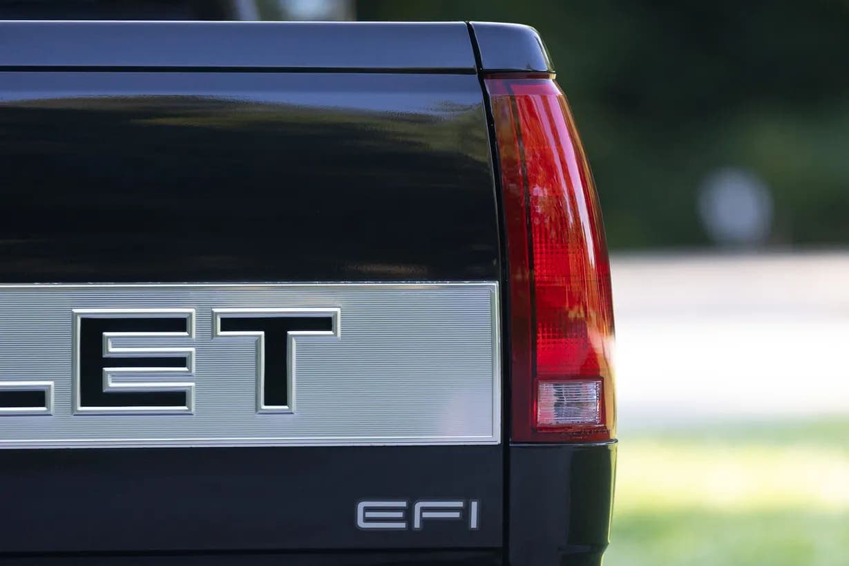 1989 Chevrolet K1500 Silverado Z71, view