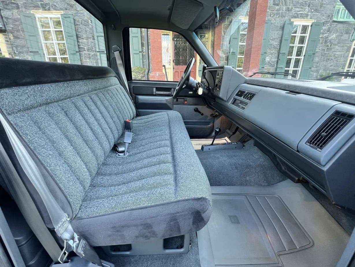 1989 Chevrolet K1500 Silverado Z71, view