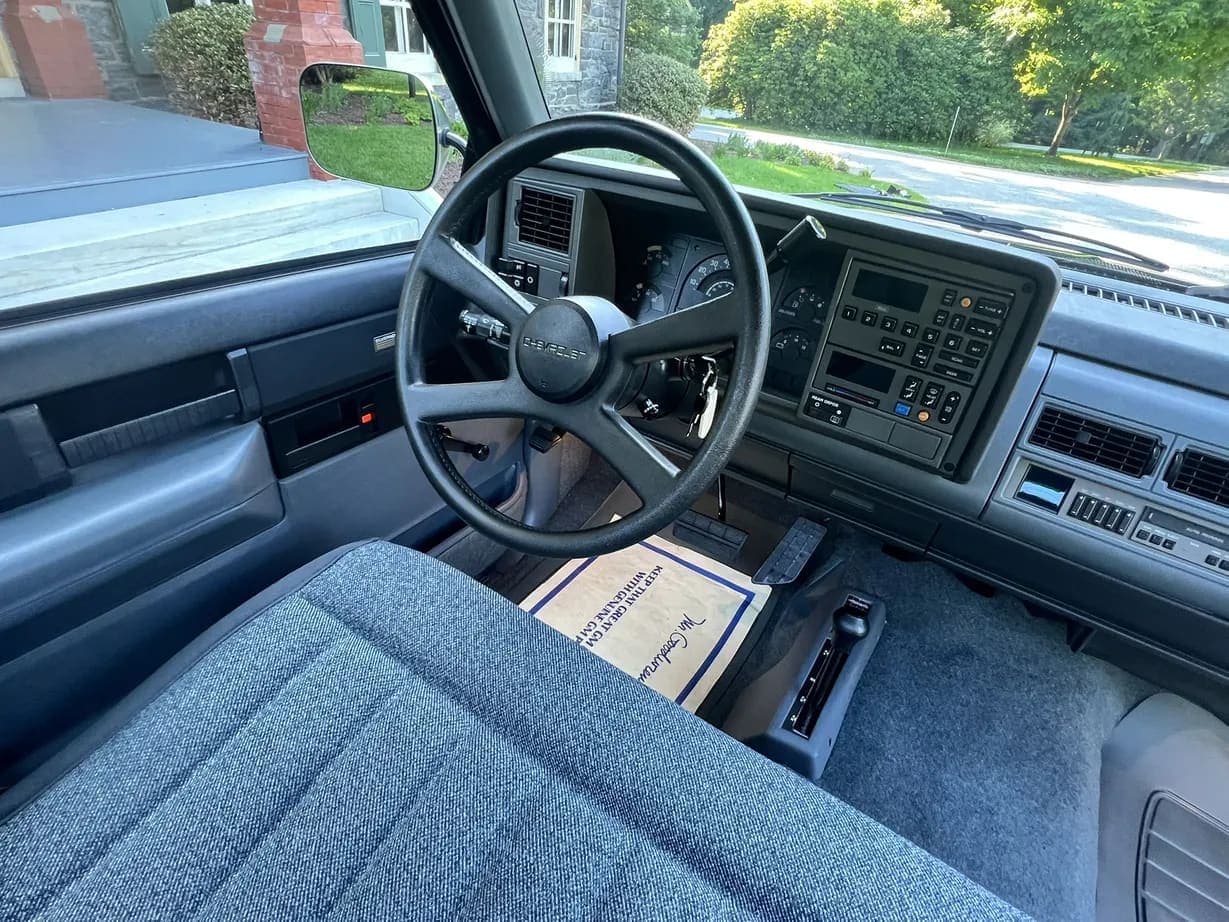 1989 Chevrolet K1500 Silverado Z71, view