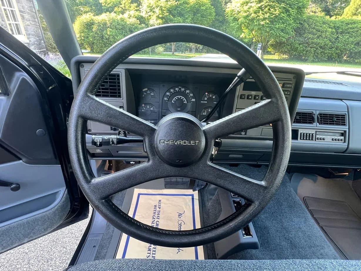 1989 Chevrolet K1500 Silverado Z71, view