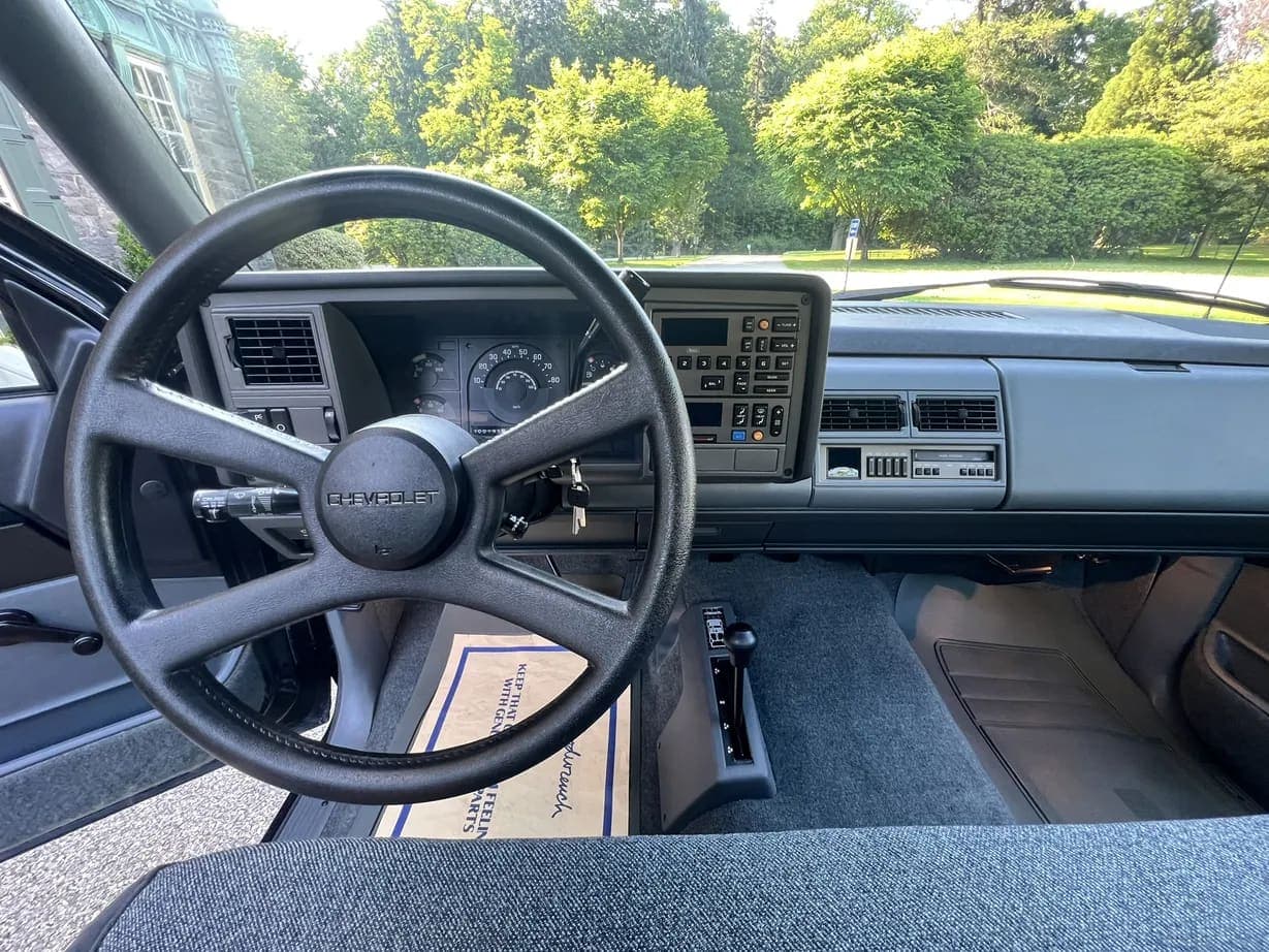 1989 Chevrolet K1500 Silverado Z71, view