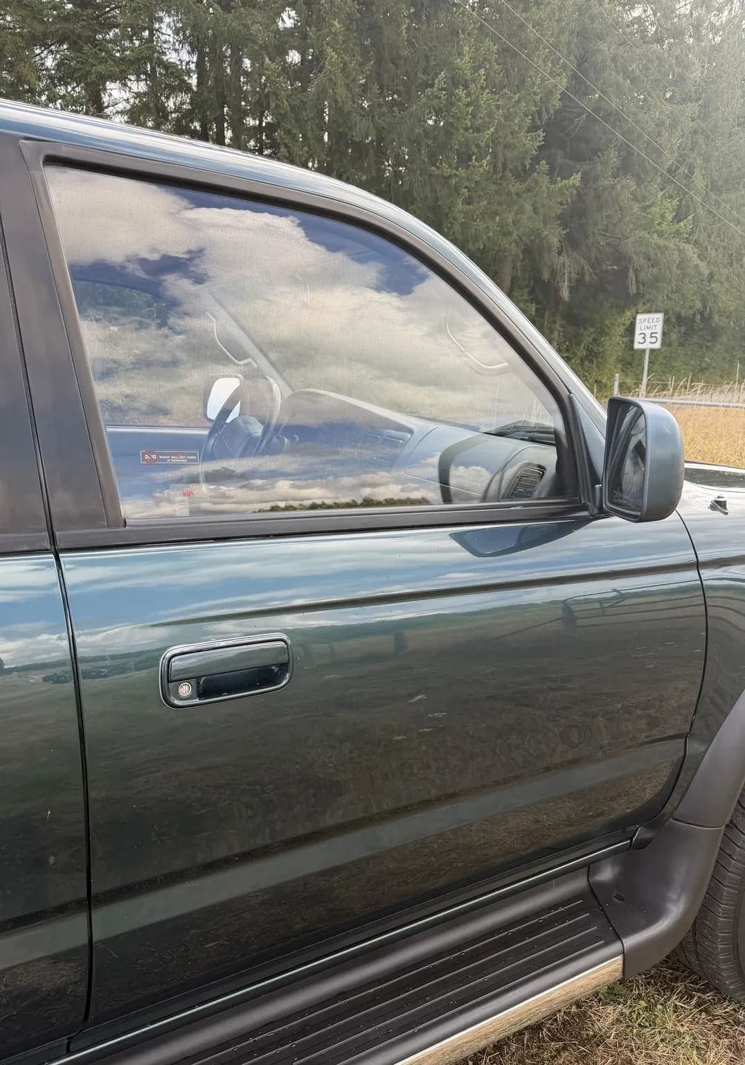 1996 Toyota 4Runner SR5, view