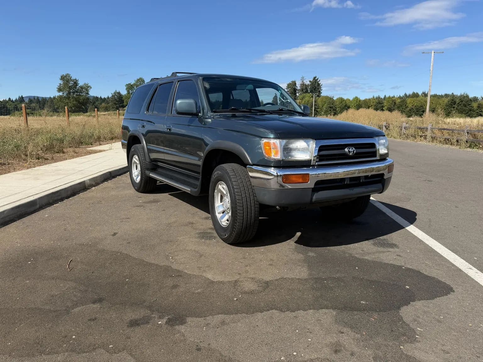 1996 Toyota 4Runner SR5, view