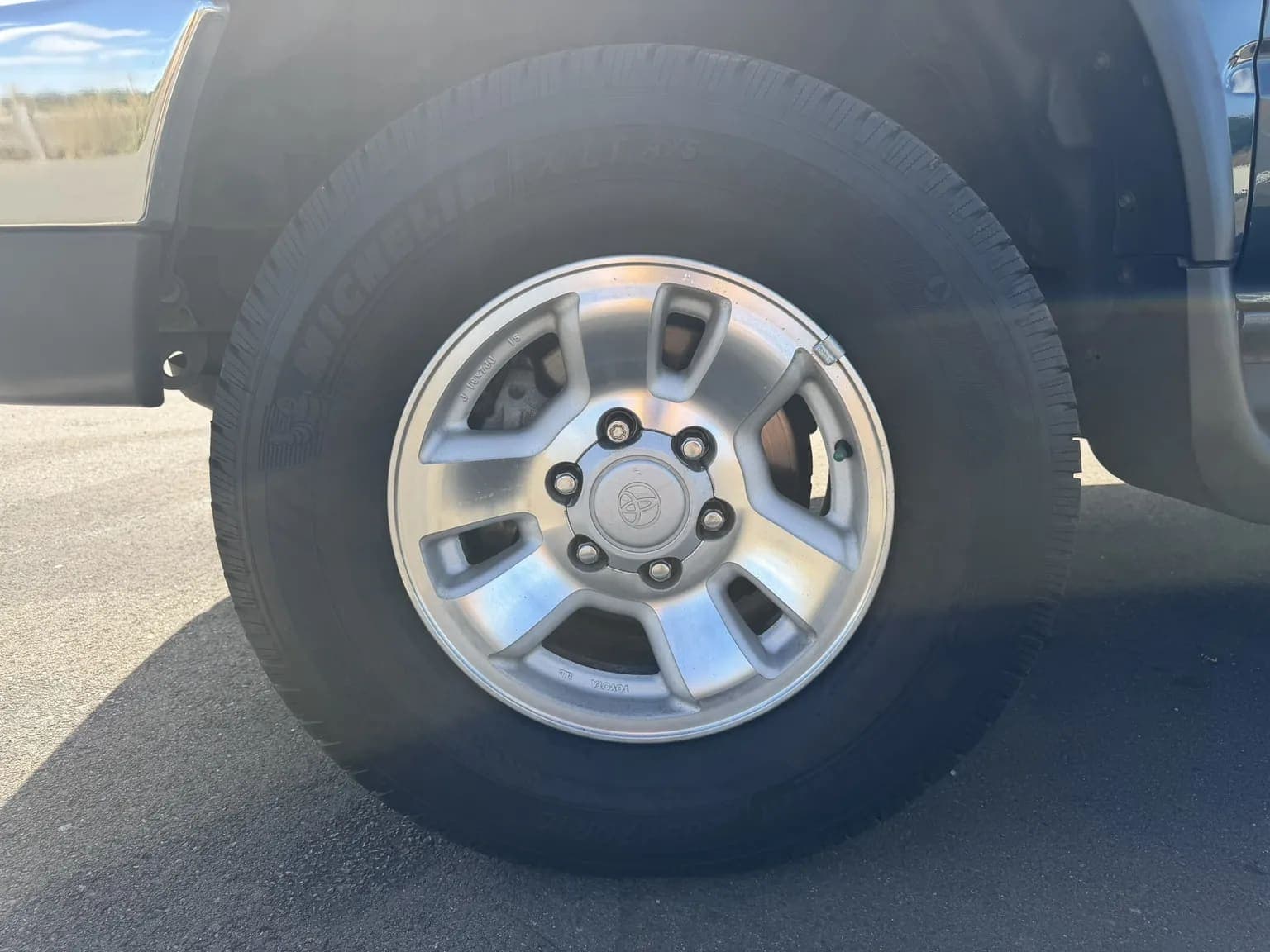 1996 Toyota 4Runner SR5, view