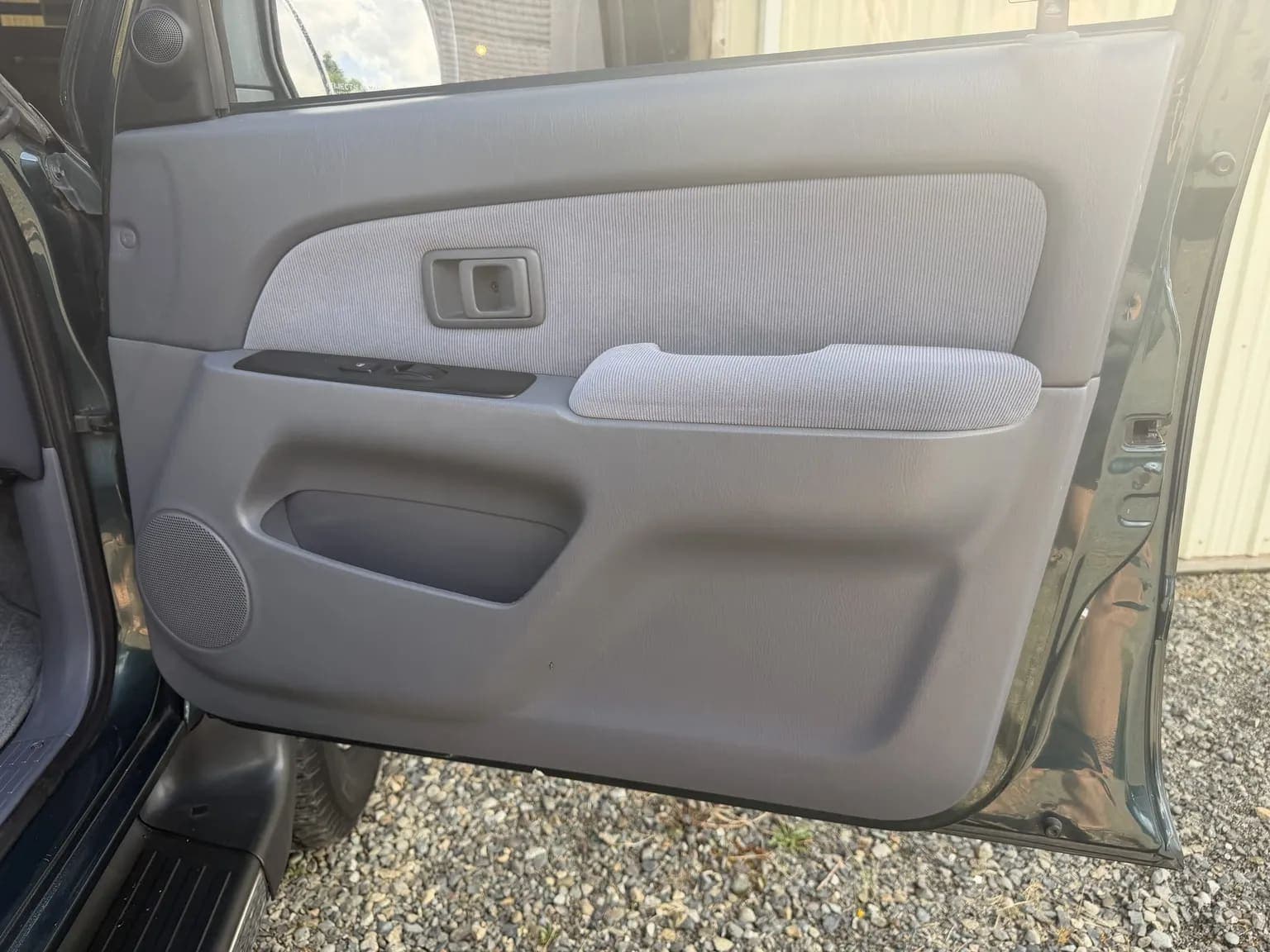 1996 Toyota 4Runner SR5, view