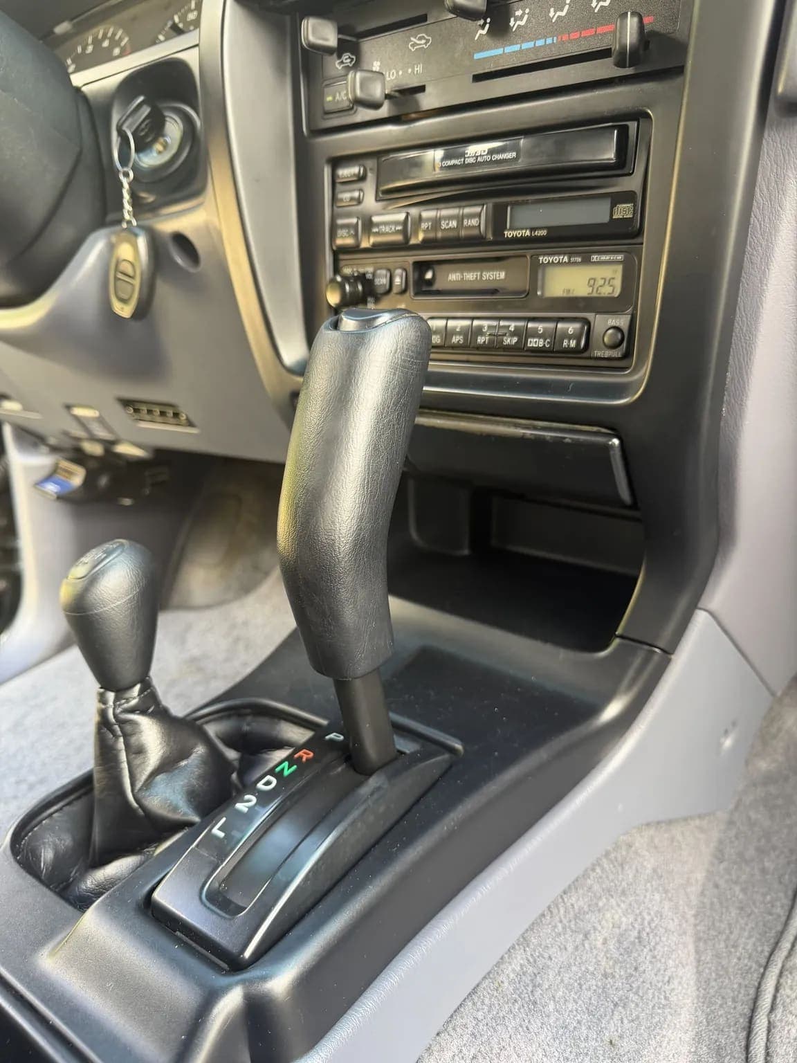 1996 Toyota 4Runner SR5, view