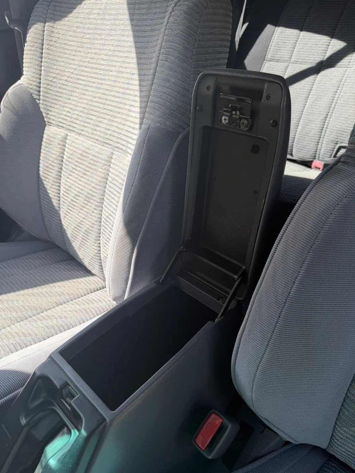 1996 Toyota 4Runner SR5, view
