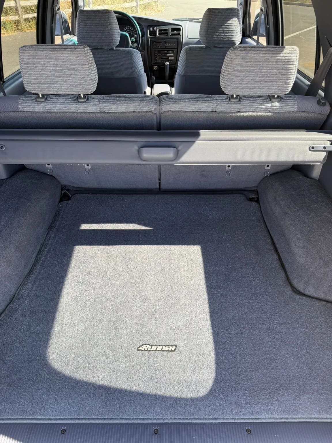 1996 Toyota 4Runner SR5, view