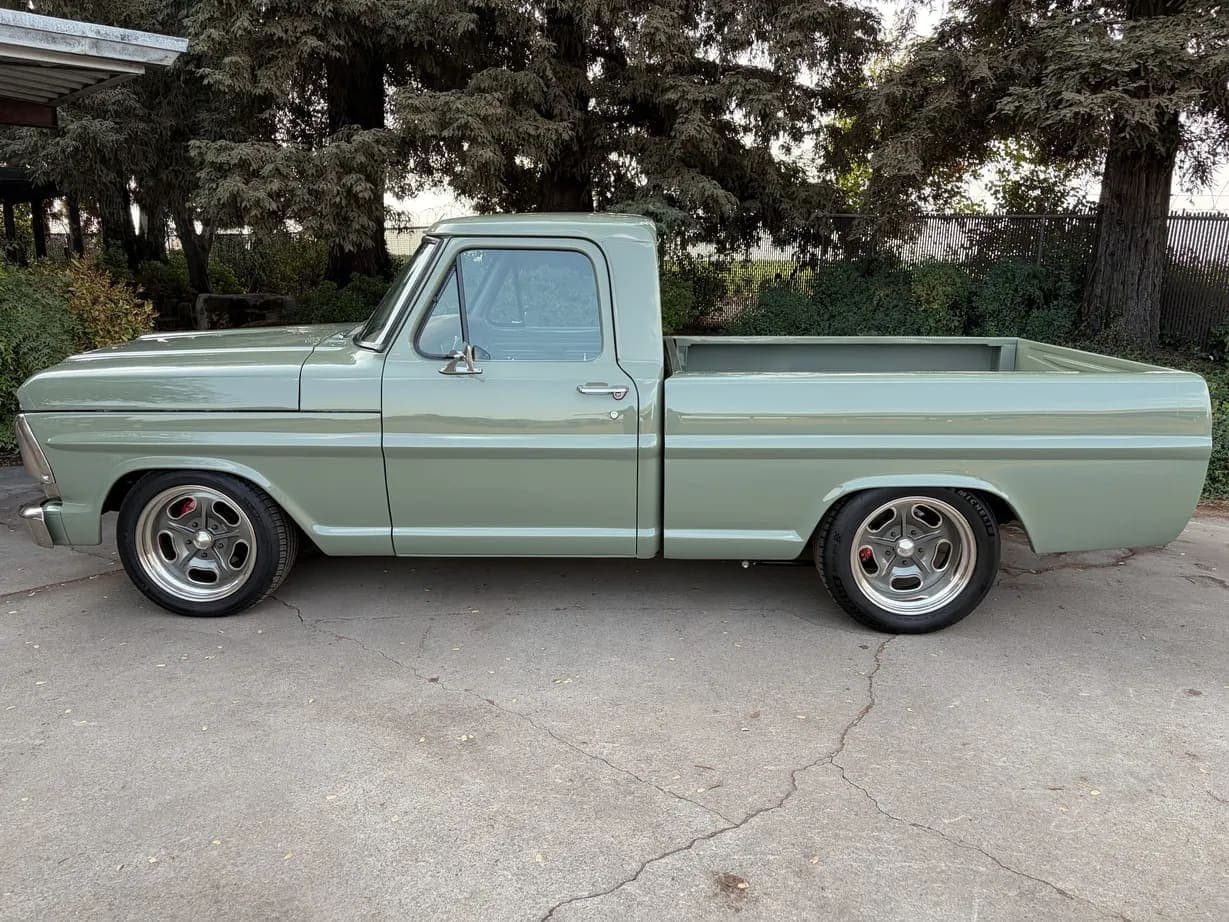 1971 Ford F-100 Custom, view