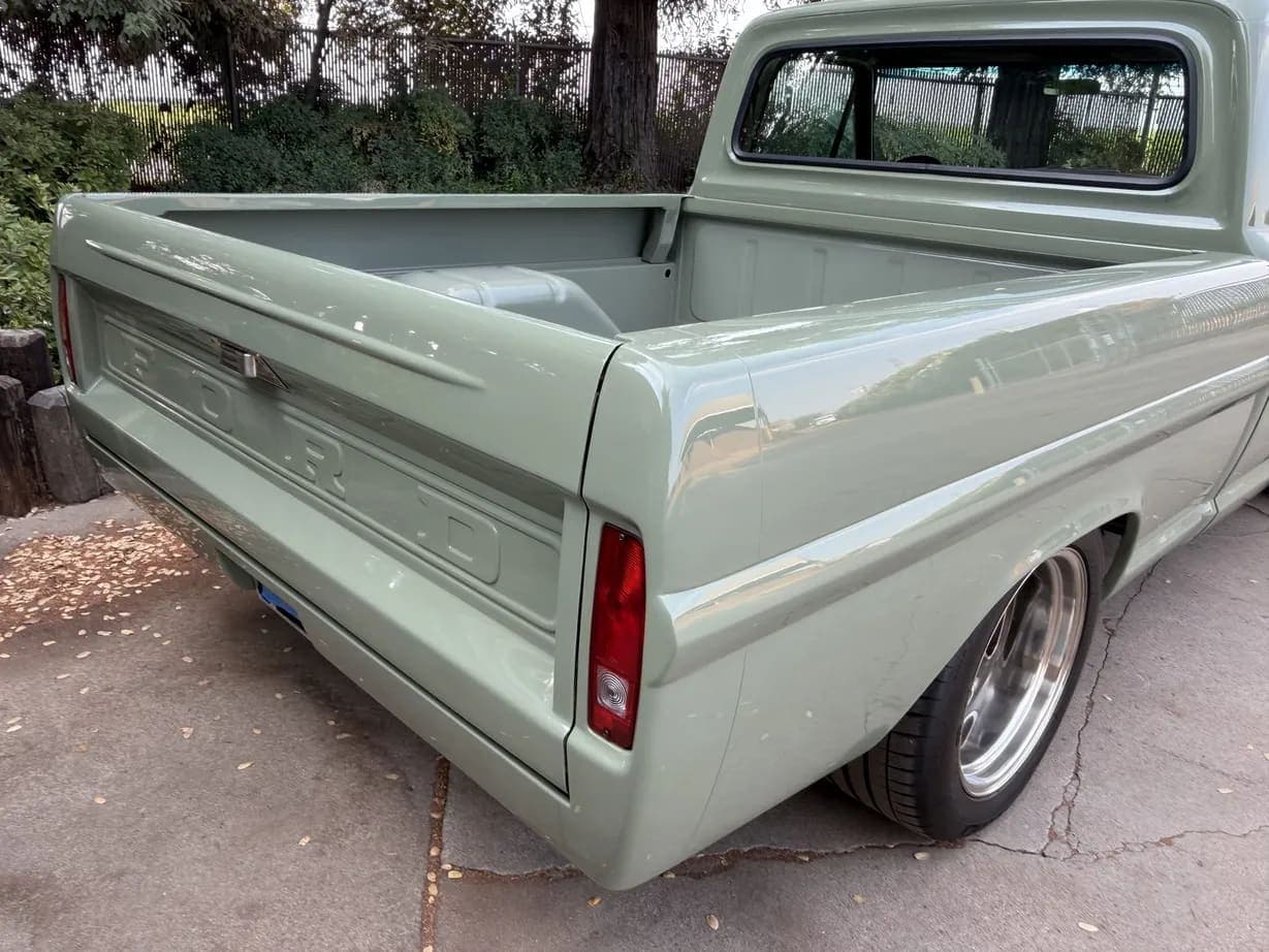 1971 Ford F-100 Custom, view