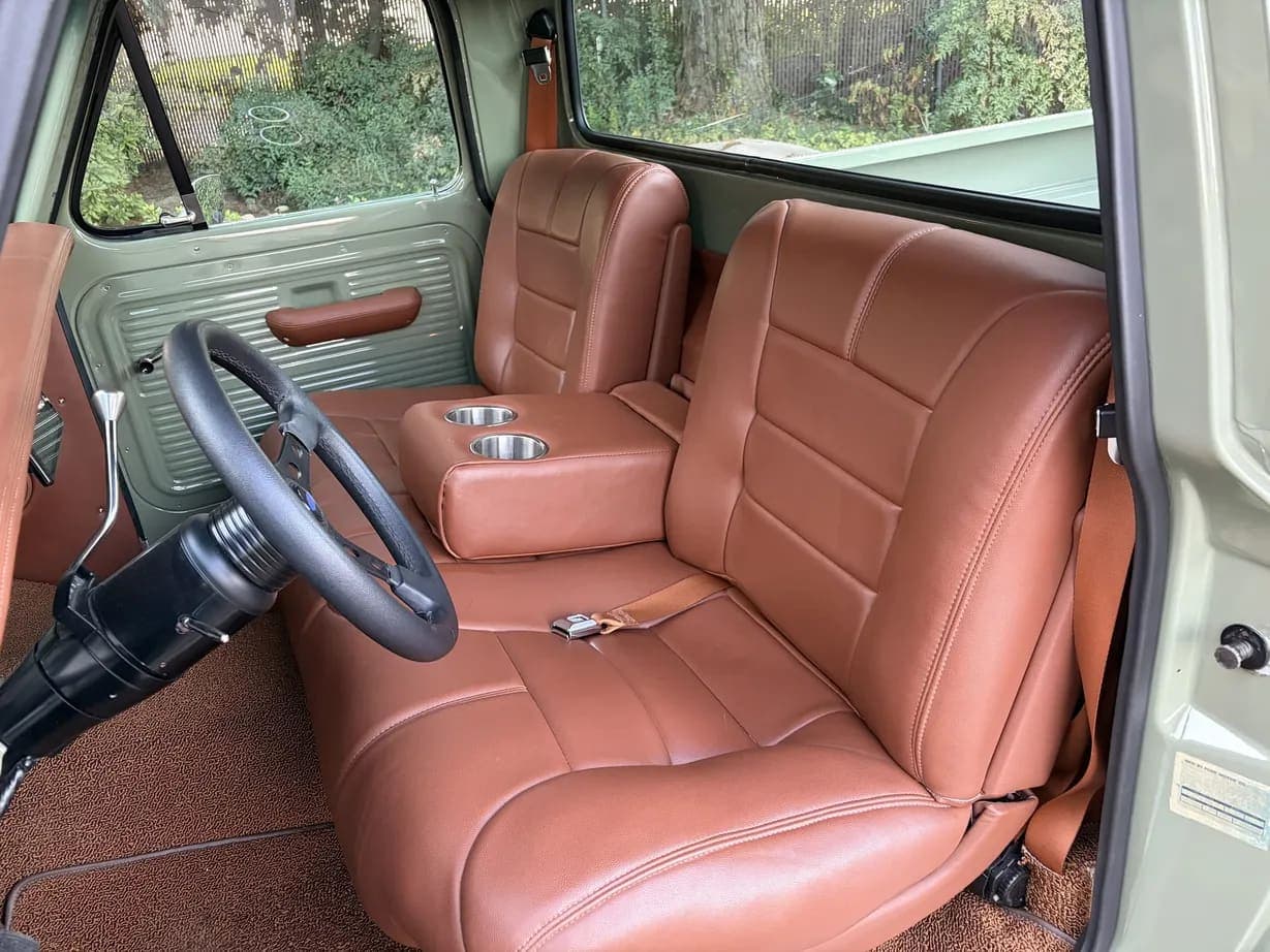 1971 Ford F-100 Custom, view