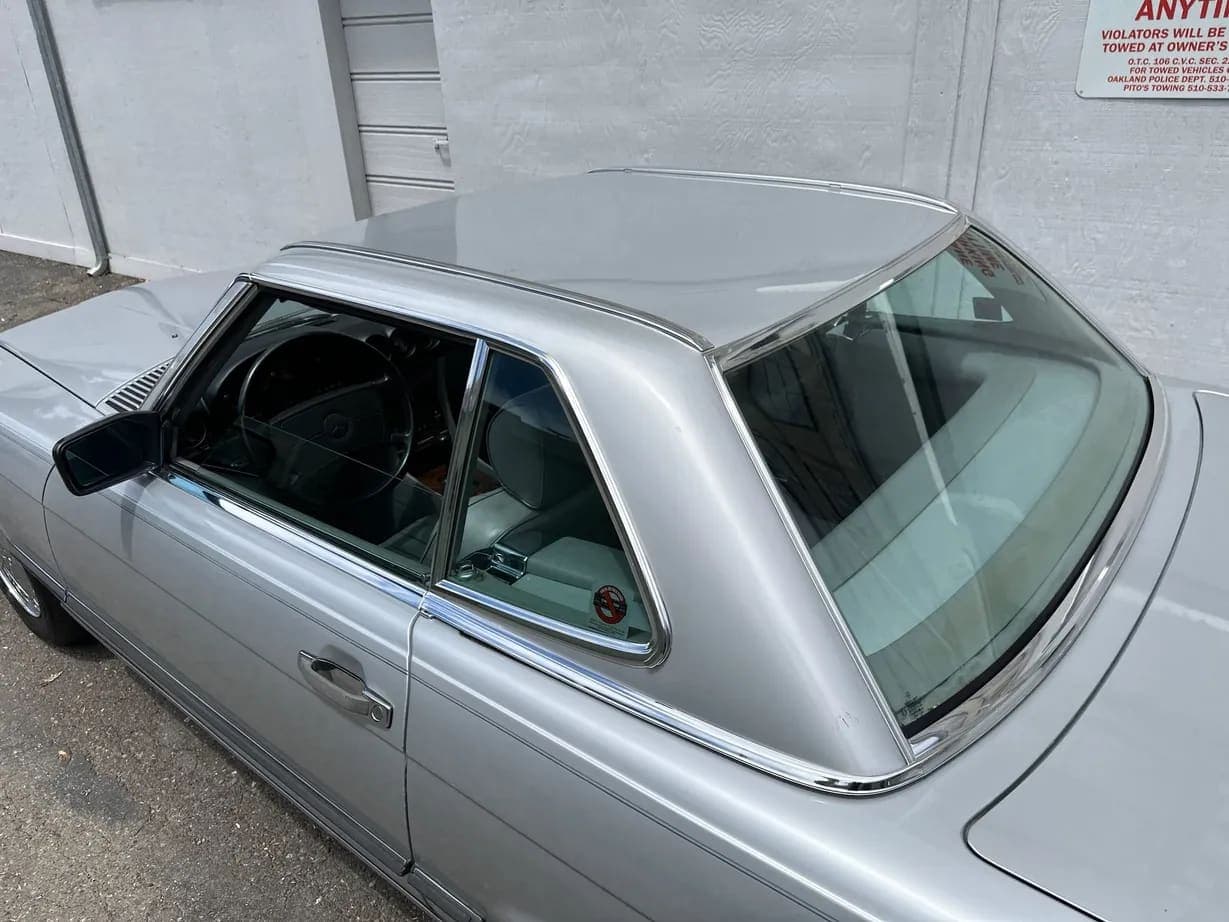 1987 Mercedes-Benz 560SL, view