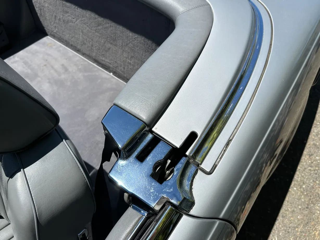 1987 Mercedes-Benz 560SL, view