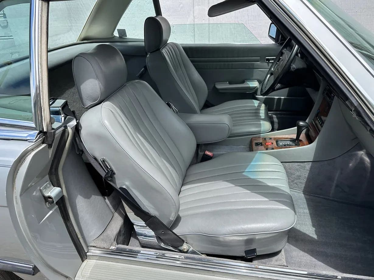 1987 Mercedes-Benz 560SL, view