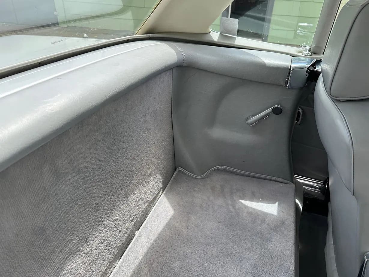 1987 Mercedes-Benz 560SL, view