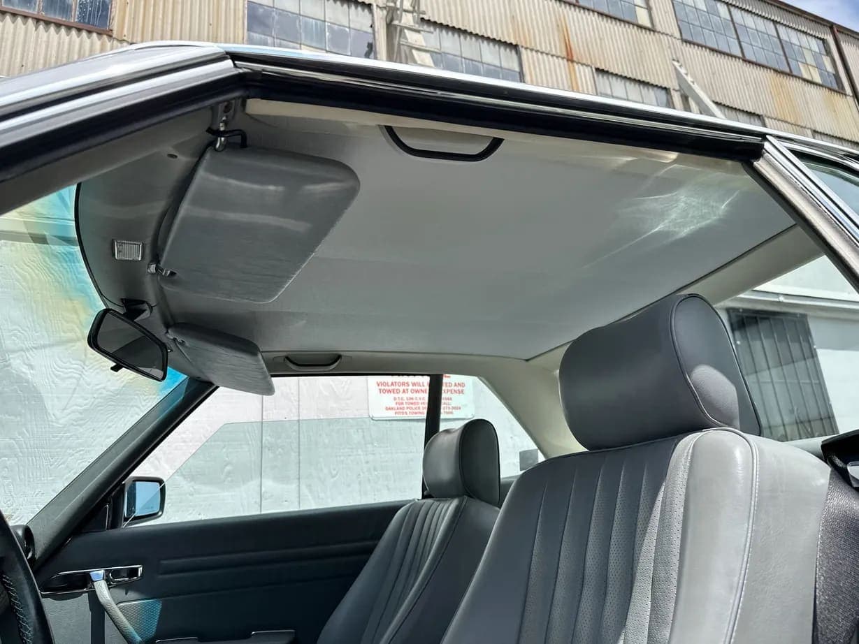 1987 Mercedes-Benz 560SL, view