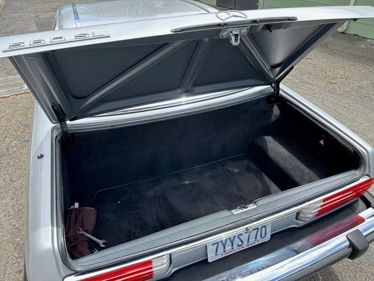 1987 Mercedes-Benz 560SL, view