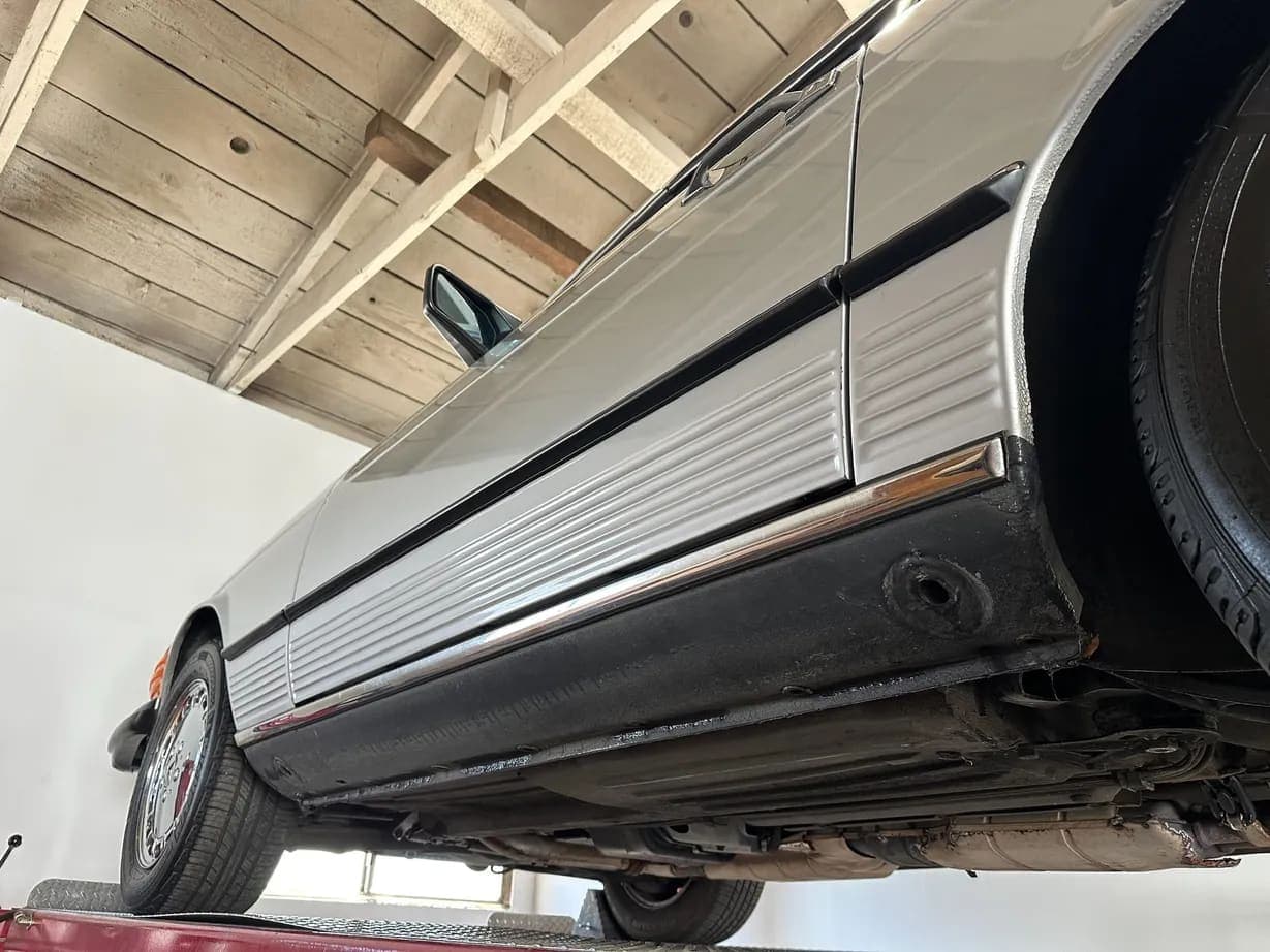1987 Mercedes-Benz 560SL, view