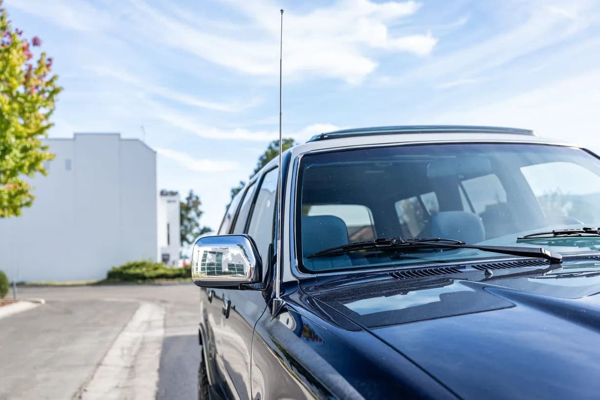 1990 Toyota 4Runner SR5 V6, view