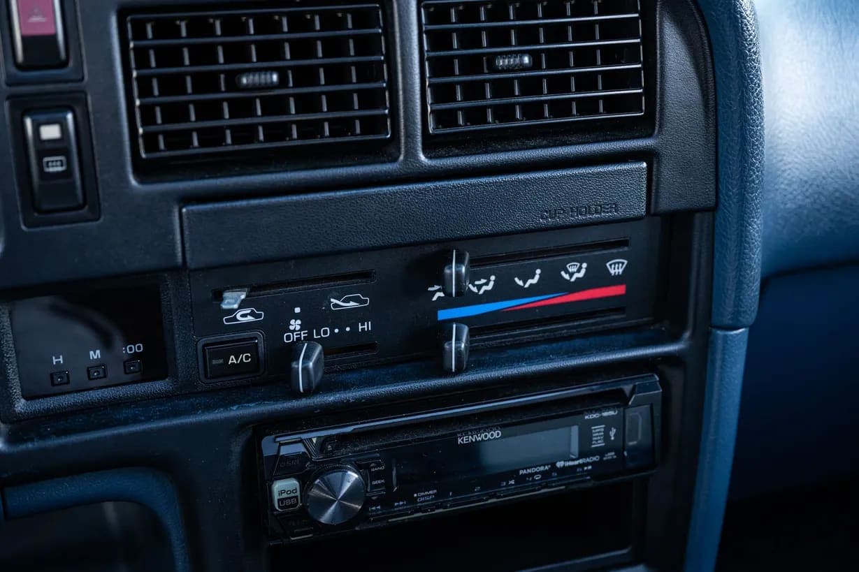 1990 Toyota 4Runner SR5 V6, view