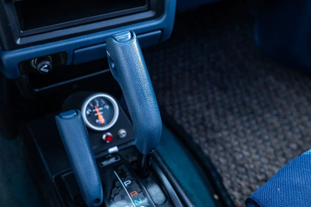 1990 Toyota 4Runner SR5 V6, view