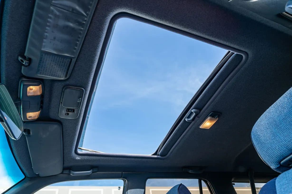 1990 Toyota 4Runner SR5 V6, view