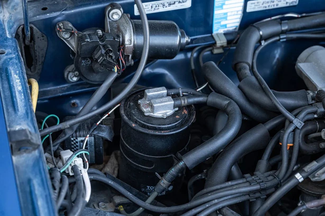 1990 Toyota 4Runner SR5 V6, view