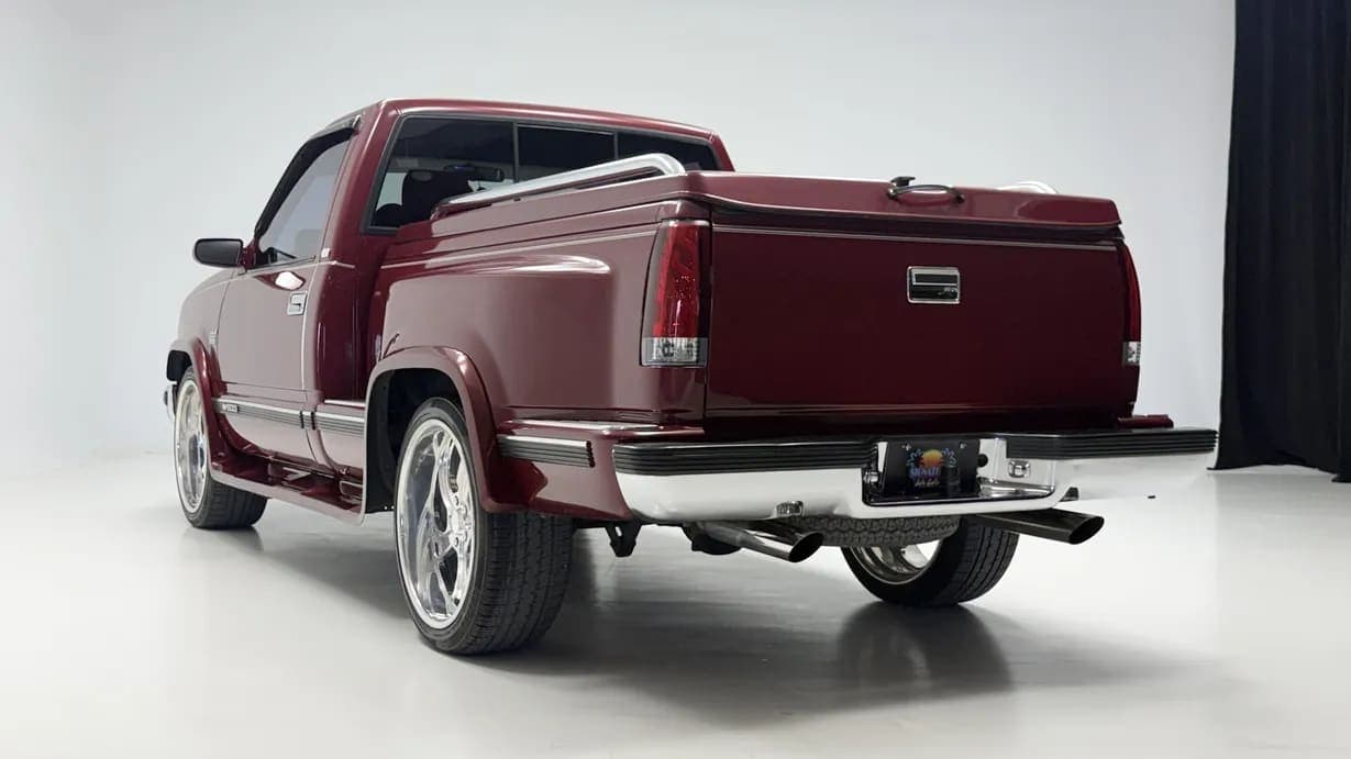 1989 Chevrolet C1500 Silverado Sportside, view