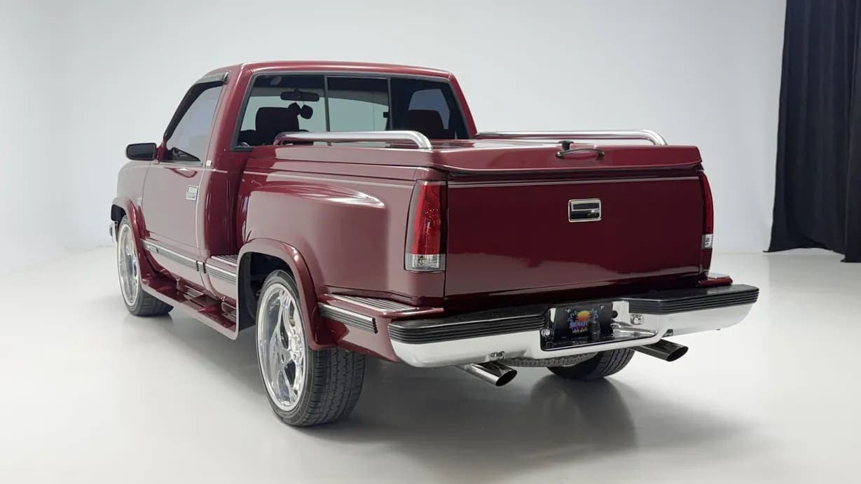 1989 Chevrolet C1500 Silverado Sportside, view