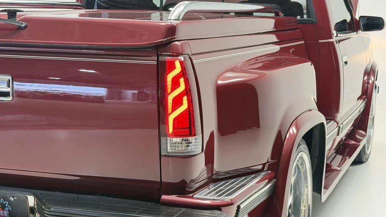 1989 Chevrolet C1500 Silverado Sportside, view