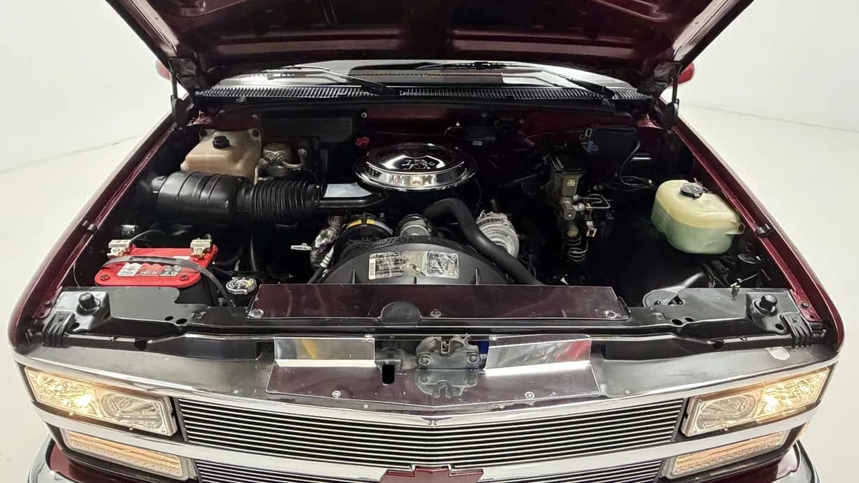 1989 Chevrolet C1500 Silverado Sportside, view